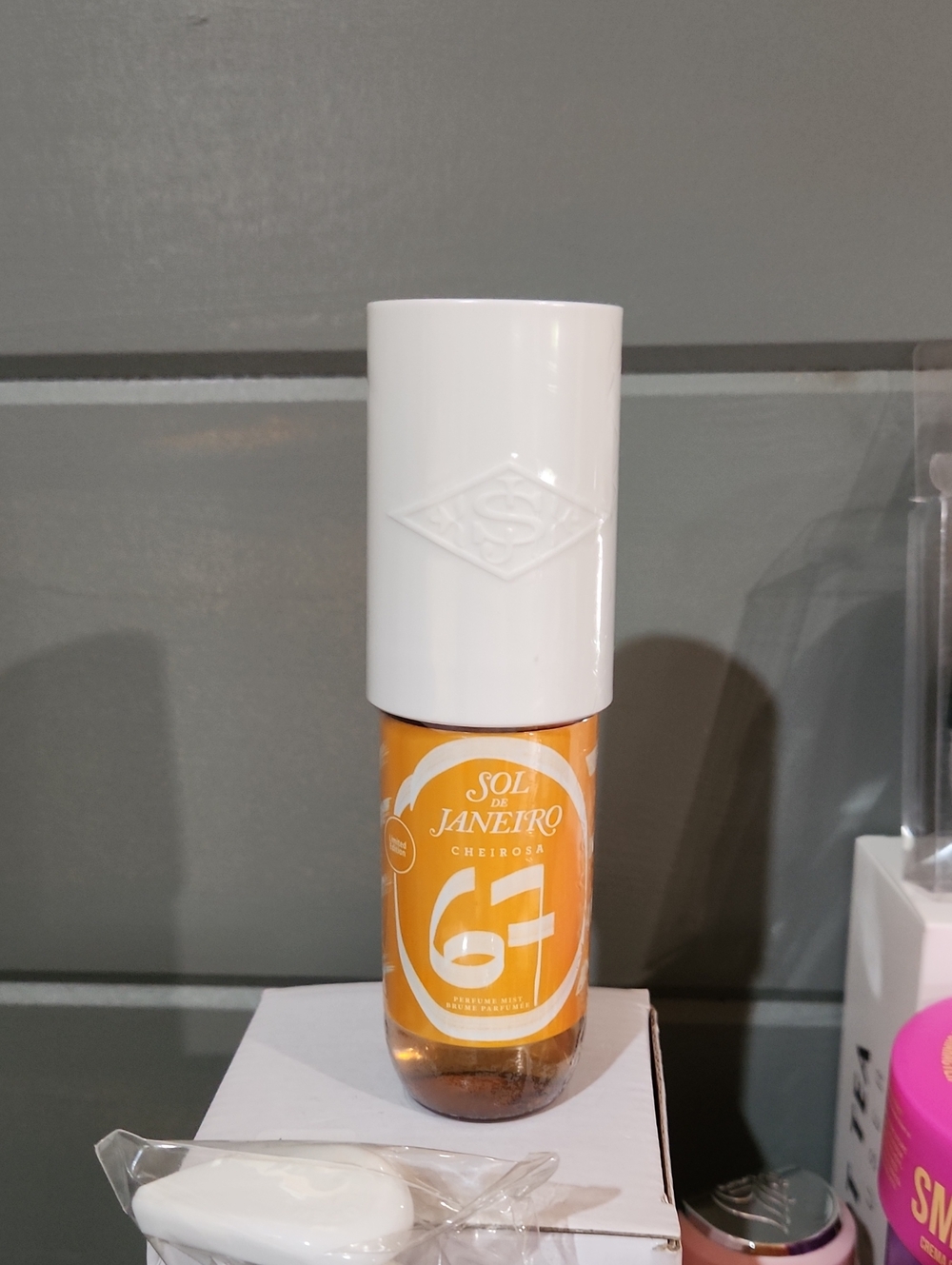Sol de Janeiro Cheirosa 62 Travel Spray in Orange and White